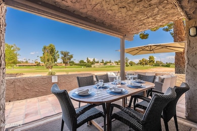 Outdoor Dining & Living - McDowell View