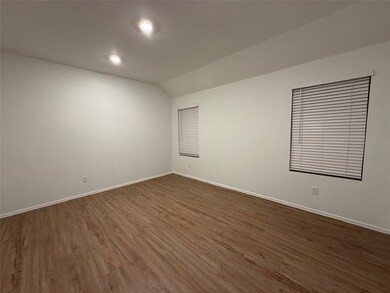 1739 Sahara Dr, Crosby, TX 77532 - photo 2