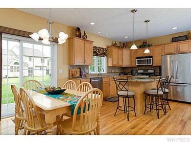 7151 Lakeside Dr, Niagara Falls, NY 14304 - photo 3