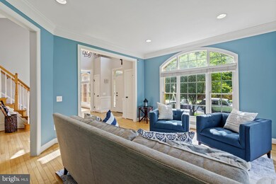 2727 Robaleed Way, Herndon, VA 20171 - photo 6