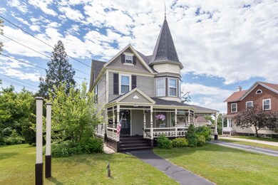 120 Cottage St, Littleton, NH 03561 - photo 2