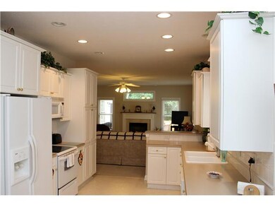 6014 McNaughten Grove Ln, Columbus, OH 43213 - photo 6