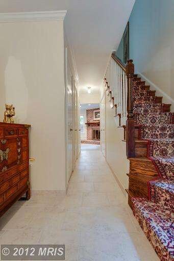 205 Great Falls St, Falls Church, VA 22046 - photo 3