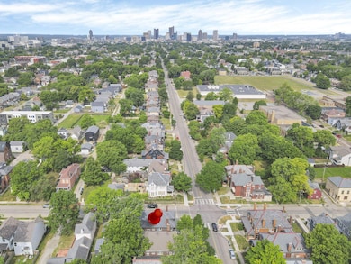 1469-1471 Bryden Rd.