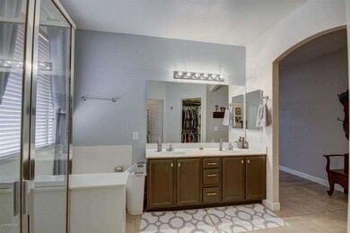 Master Bath (2)