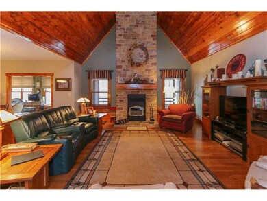 7418 E Pine Needle Ln, Morgantown, IN 46160 - photo 3