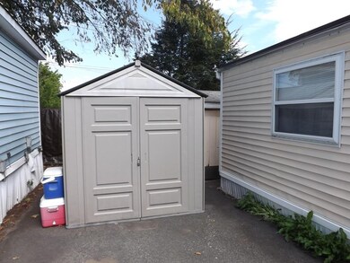 286 Newbury St unit 21, Peabody, MA 01960 - photo 3