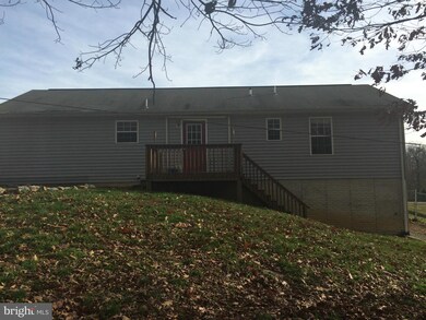 339 Longwood Dr, Bunker Hill, WV 25413 - photo 2