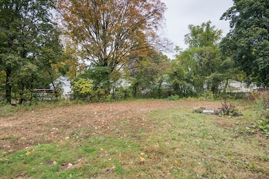 49 Pochassic St, Westfield, MA 01085 - photo 4