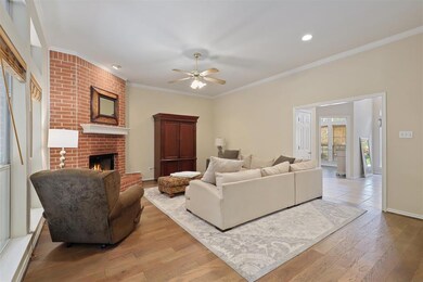 3209 River Bend Dr, Hurst, TX 76054 - photo 7