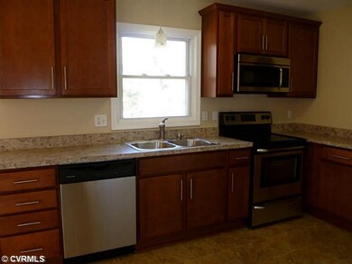 Kitchen - Alternate View of Kitchen - Better view 