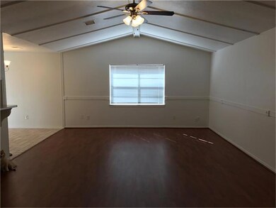 7714 Alperton Dr, Houston, TX 77088 - photo 5