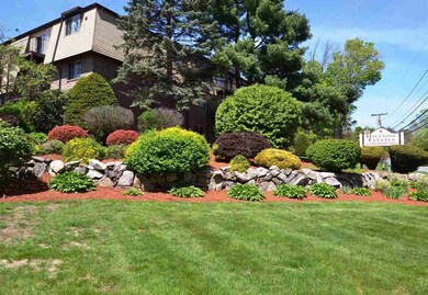 2 Silvestri Cir unit 13, Derry, NH 03038 - photo 2