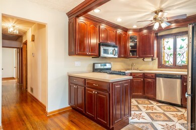 589 Johnstone St, Perth Amboy, NJ 08861 - photo 7