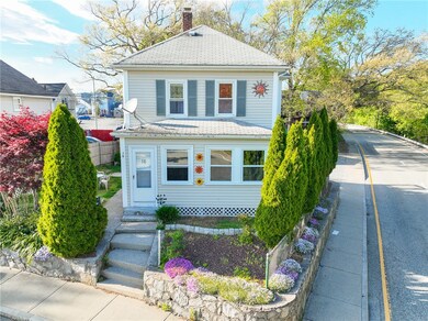 16 Grove St, West Warwick, RI 02893 - photo 3