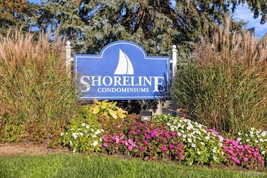 44800 Bayview Dr unit 33, Novi, MI 48377 - photo 5