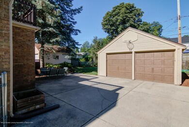 1716 Clifton Ave, Lansing, MI 48910 - photo 3