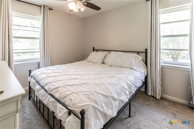 810 W Washington Ave, Copperas Cove, TX 76522 - photo 7