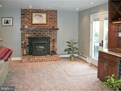 34 Lincoln Ct, Boyertown, PA 19512 - photo 5