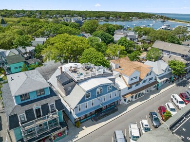 37 Circuit Ave unit 2, Oak Bluffs, MA 02557 - photo 7