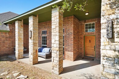 1710 Meander Rd, Granbury, TX 76049 - photo 4