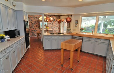 Easy Kitchen