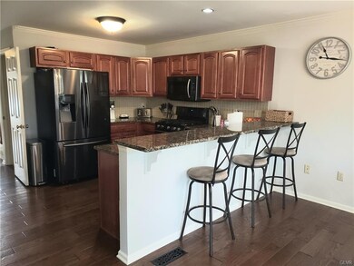 6826 Hunt Dr, Macungie, PA 18062 - photo 2