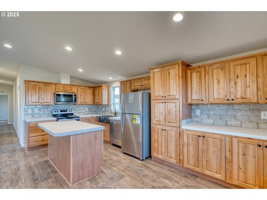 955 High Prairie Rd, Lyle, WA 98635 - photo 4