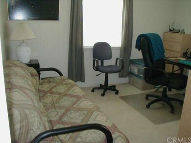 Front bedroom, Elm