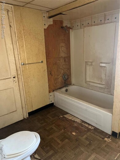 189 Tuxedo St, Highland Park, MI 48203 - photo 3