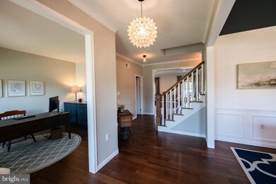 1805 Silverleaf Ln, Palmyra, PA 17078 - photo 4