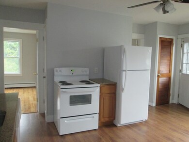 101 Meadow St, Chicopee, MA 01013 - photo 2