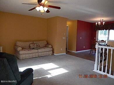 2590 Becker living dining