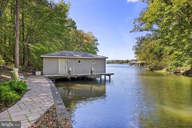 14814 Childs Cove Dr, Spotsylvania, VA 22551 - photo 7