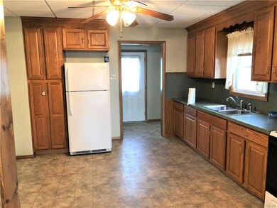 332 N 3rd St, Lehighton, PA 18235 - photo 7