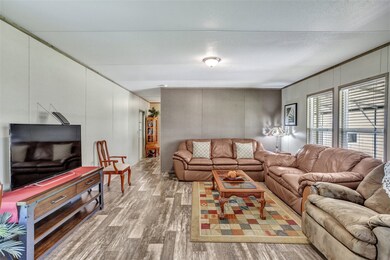 4914 Graves Rd, Alvin, TX 77511 - photo 6