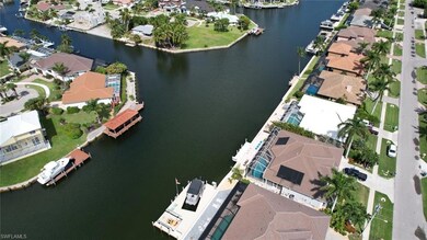 200 Copperfield Ct, Marco Island, FL 34145 - photo 4