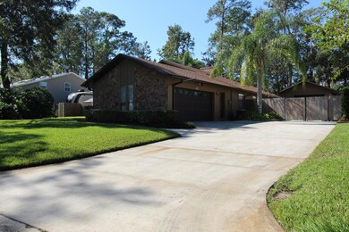 428 Holiday Hill Cir E, Jacksonville, FL 32216 - photo 2