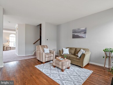 2261 Henry Watts Loop, Woodbridge, VA 22191 - photo 4