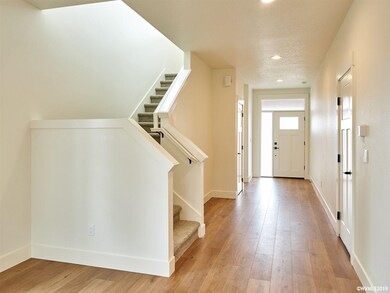 2569 N Lydia Loop, Hubbard, OR 97032 - photo 2