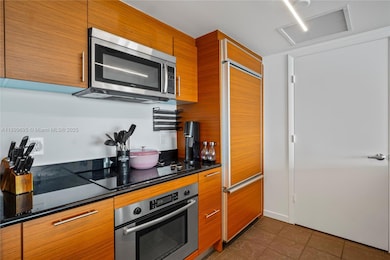 50 Biscayne Blvd unit 2308, Miami, FL 33132 - photo 5