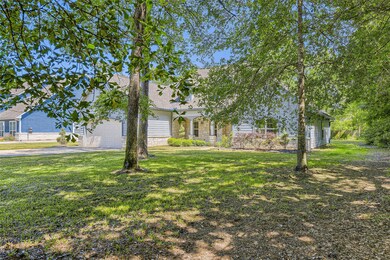 30523 Meadow Wood Dr, Magnolia, TX 77354 - photo 2