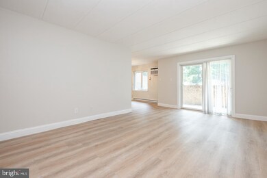 200 Campbell Cir unit E16, Downingtown, PA 19335 - photo 4