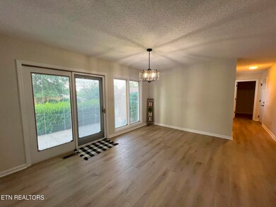 331 Blalock Dr, Sevierville, TN 37862 - photo 4