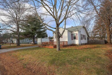 13 Snow St, Concord, NH 03303 - photo 3