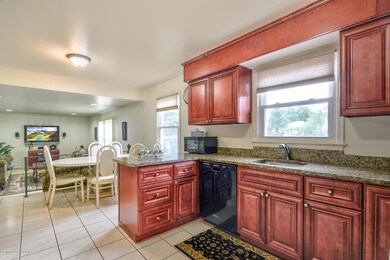 011_Kitchen
