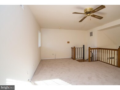 16 N Maple St unit E4, Woodbury, NJ 08096 - photo 2