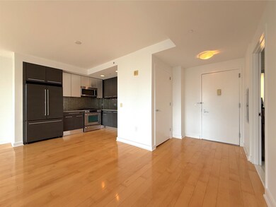 Crystal Point unit C2607, Jersey City, NJ 07302 - photo 6