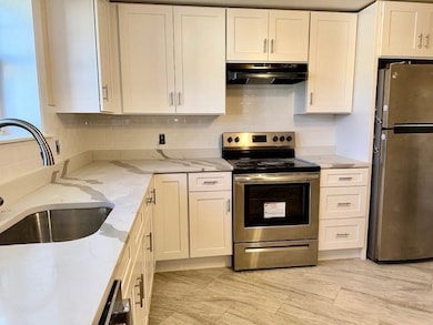 333 Newtonville Ave unit 2, Newton, MA 02460 - photo 2