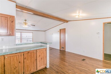 10325 S Whitehall Rd, Temple, TX 76504 - photo 7